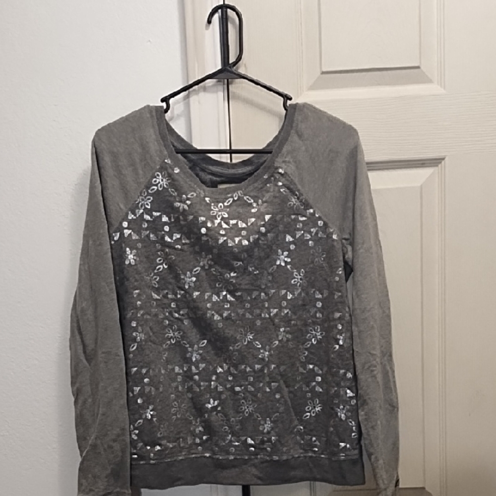 Hollister Gray Sweatshirt with Silver Pattern